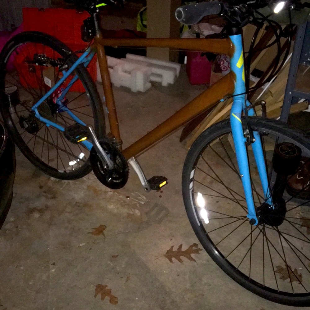 Bike - Picture 1 of 5
